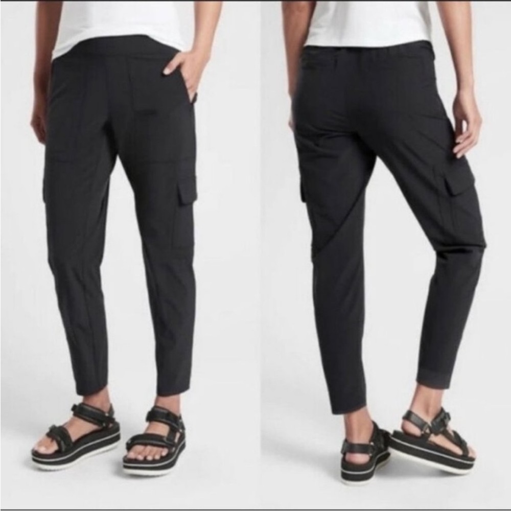 ATHLETA chelsea black cargo lined pant